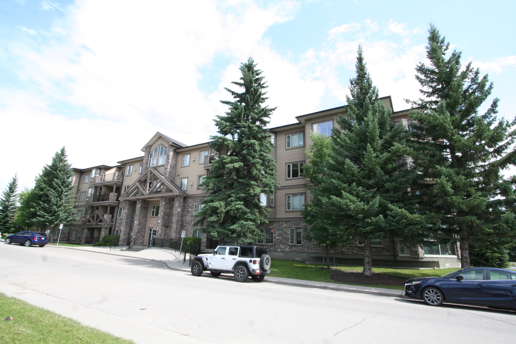 SR Property Exterior 2